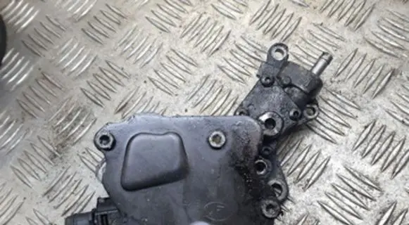 Volkswagen Jetta V Vacuum pump 20004