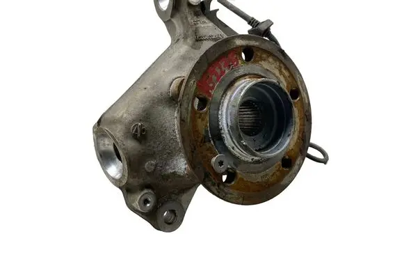 Mercedes-Benz GLA H247 Front wheel hub A2473320200