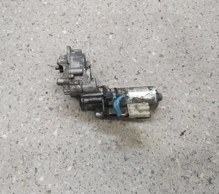 BMW 3 E46 Seat adjustment motor 12V500021 1137401 GP41A35