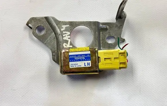 Toyota RAV 4 (XA20) Airbag deployment crash/impact sensor 8983442020 1879001161