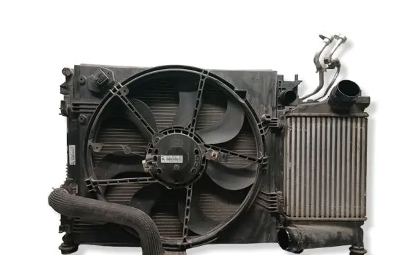 Nissan Qashqai Radiator set M164714J