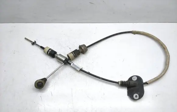 Volvo V70 Gear shift cable linkage 31259082