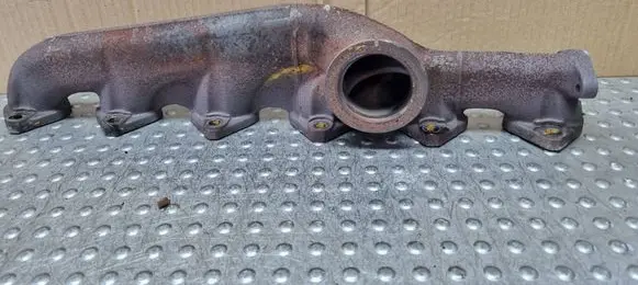 BMW X5 E70 Exhaust manifold 7811449