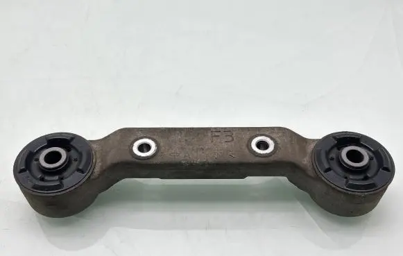 Toyota RAV 4 (XA50) Rear differential/diff mount bracket 4165142090