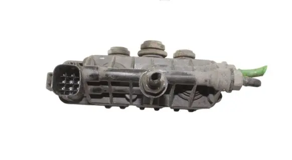 Land Rover Discovery 4 - LR4 Air suspension valve block RVH000055