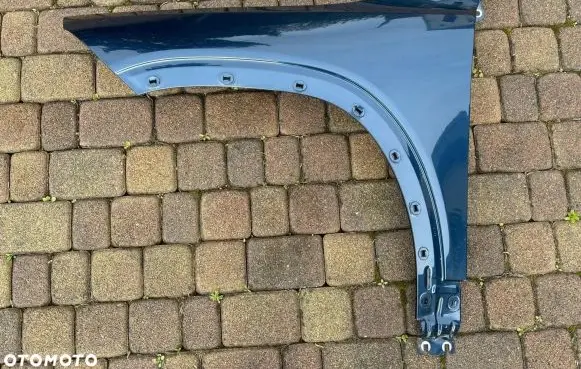 Mercedes-Benz EQB Fender