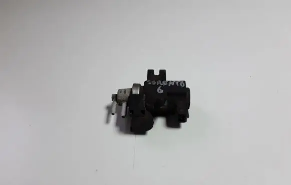 KIA Sorento Turbo solenoid valve 72190316