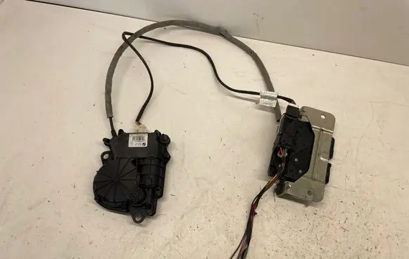 BMW 5 F10 F11 Tailgate/trunk/boot lock/catch/latch 16367210 UA726951611