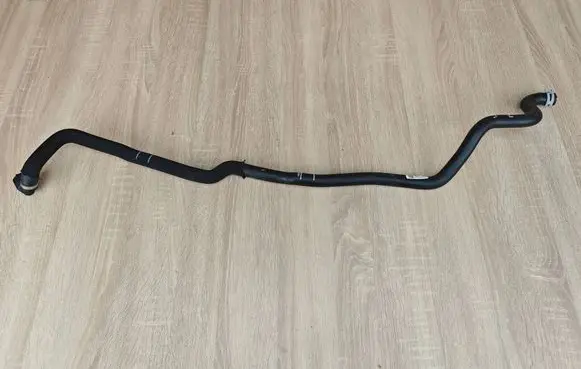 BMW 5 G30 G31 G38 Engine coolant pipe/hose 6821252