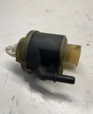 BMW 3 F30 F35 F31 Fuel heater 8572521