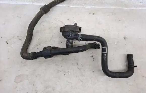 Volkswagen Golf VII Water pump 5Q0965567