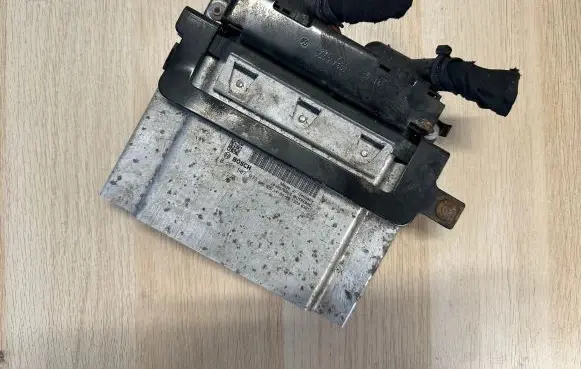 Seat Ibiza IV (6J,6P) Engine control unit/module 04E906016T
