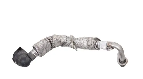BMW i8 Engine coolant pipe/hose 7625153