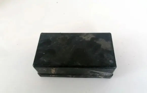 Toyota Aygo AB10 Fuse box cover
