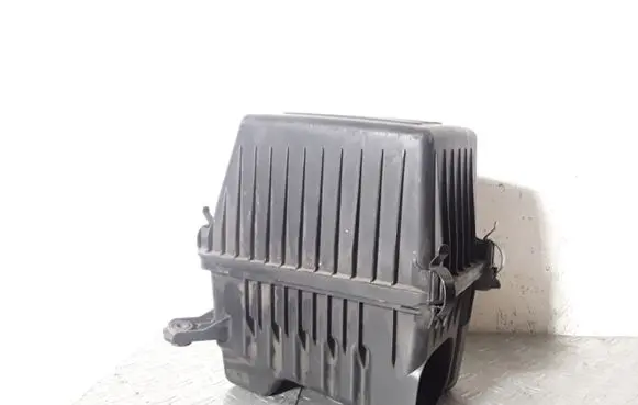Hyundai Santa Fe Air filter box 281102B200
