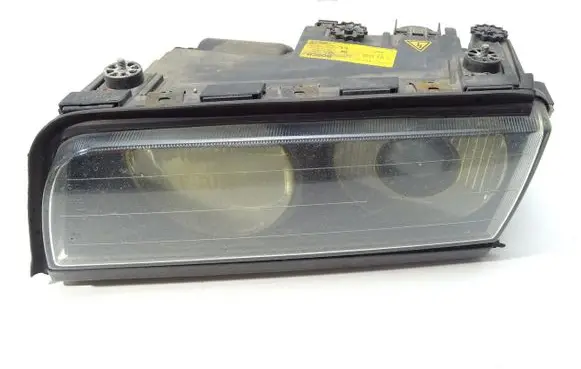 BMW 7 E38 Headlight/headlamp 8376269