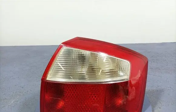 Audi A4 S4 B6 8E 8H Rear/tail lights 8E0945096