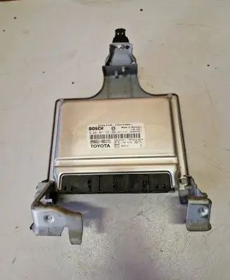 Toyota Yaris Engine control unit/module 896610D171 4079180272 0281011651