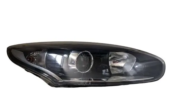 Renault Megane III Headlight/headlamp 260103761R 030128820800