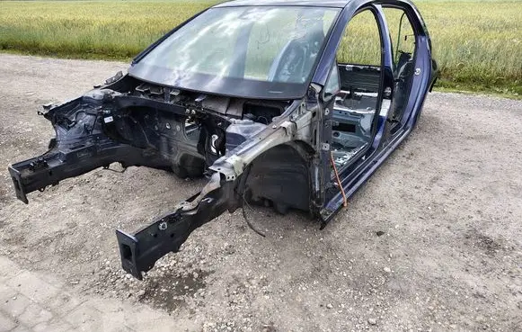 Volkswagen Golf VII Front quarter panel