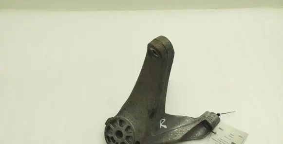 Porsche Cayenne (92A) Engine mounting bracket 7L8199308F