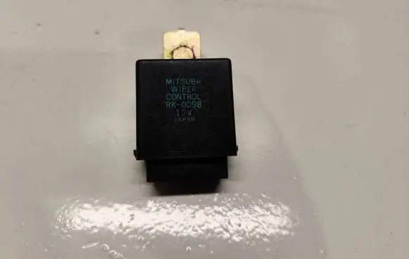 Subaru Outback Window wiper relay RK0098