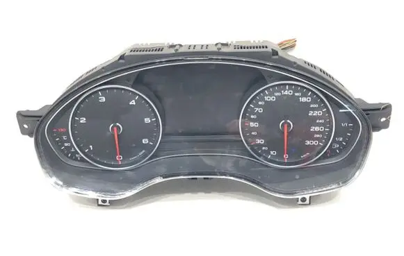 Audi A6 C7 Speedometer (instrument cluster) 4G8920932D