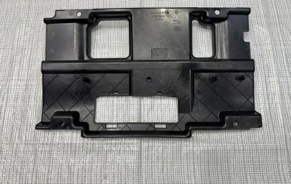 Jaguar F-Pace Centre console side trim front M8A2130B14B