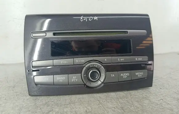 Fiat Bravo Radio/CD/DVD/GPS head unit 