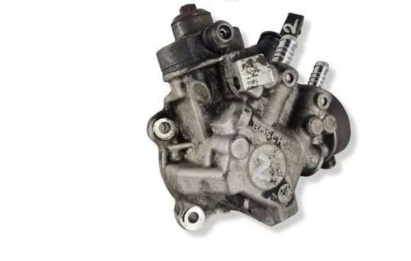 Audi A4 S4 B8 8K Fuel injection high pressure pump 059130755CB