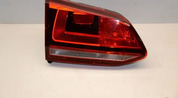Volkswagen Golf VII Tailgate rear/tail lights 5G9945093F 10642