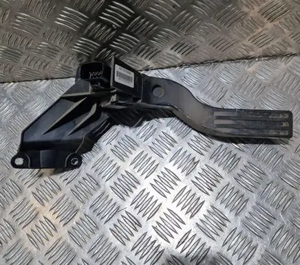 Ford Mondeo Mk III Accelerator throttle pedal 2S719F836DA 601200000287