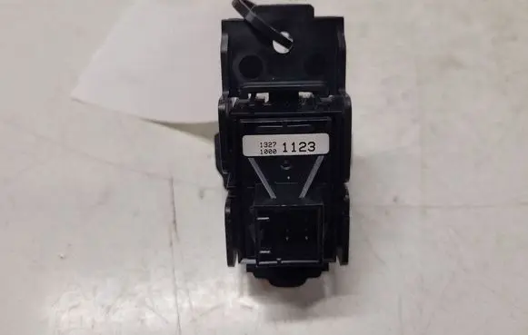 Opel Insignia A Hand parking brake switch 13271000