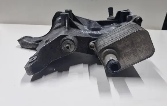 Seat Altea Oil filter mounting bracket 06J903143 6948