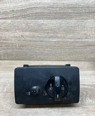 Ford Mondeo Mk III Light switch 1S7T13A024BB