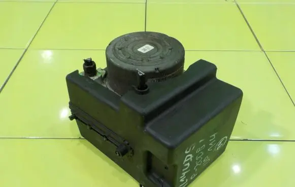 Ford Transit Custom ABS Pump BK212C405AF
