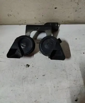 Audi A6 S6 C6 4F Horn signal 024148