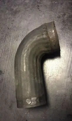 BMW 5 E39 Intercooler hose/pipe 2247967