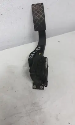 Opel Zafira A Accelerator throttle pedal 8D1721523