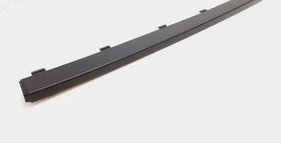 Volvo XC90 Front bumper splitter molding 31383799
