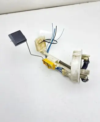 Mercedes-Benz CLS C219 Fuel level sensor A2114701641