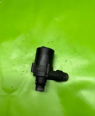 BMW 5 E60 E61 Electric auxiliary coolant/water pump 10378515 70207801 6917700