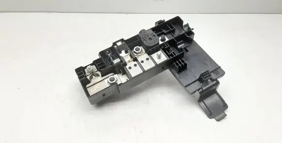 Volvo XC90 Positive wiring loom E02299800 19370000001