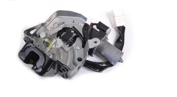 Lexus RX 450H Tailgate/trunk/boot lock/catch/latch 1638000770