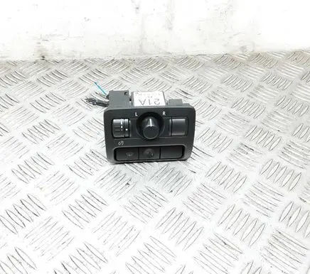 Subaru Legacy Wing mirror switch 159940