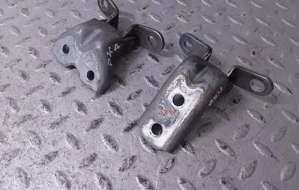 KIA Ceed Front door hinge set 793102V000 793151Y300