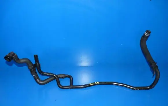 Jaguar XJ X351 Engine coolant pipe/hose