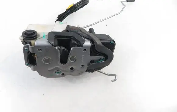 Chevrolet Cruze Rear door lock 13503808