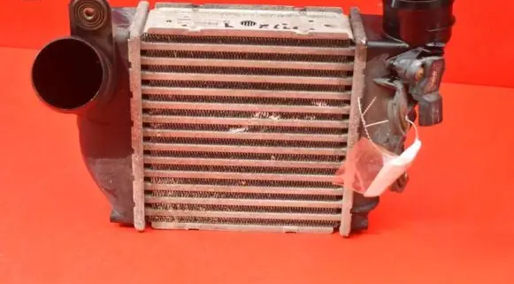 Skoda Octavia Mk2 (1Z) Intercooler radiator 872885UD