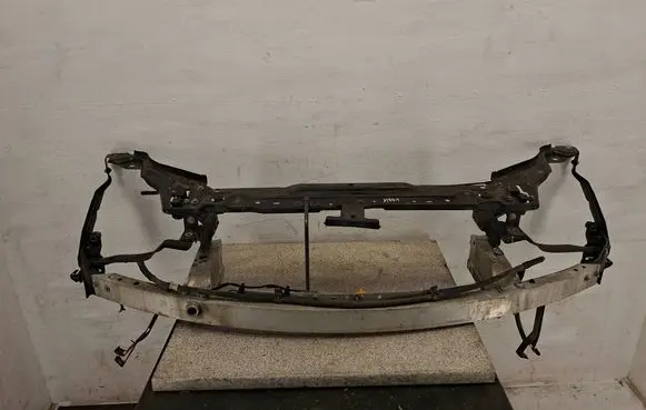 Mercedes-Benz C W204 Radiator support slam panel A2046200272 A2046201191 A2046201195